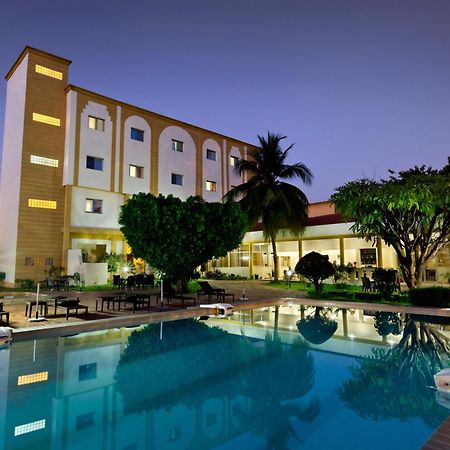 Dunia Hotel Bamako Centre Exteriör bild