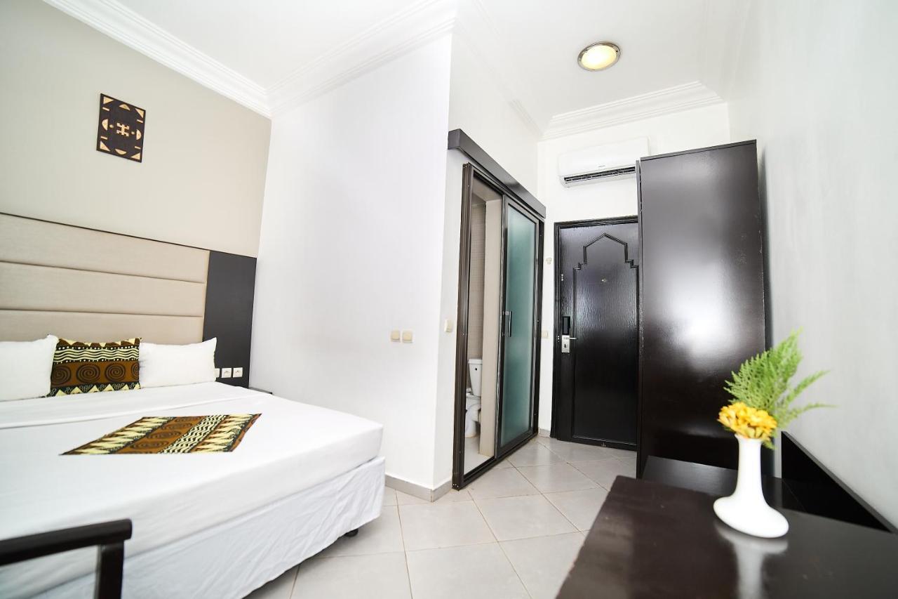Dunia Hotel Bamako Centre Exteriör bild
