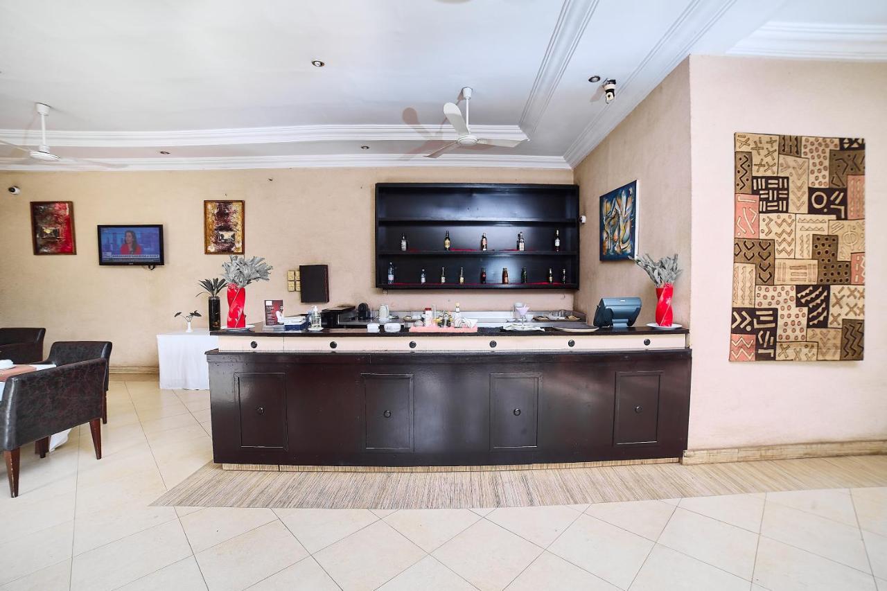 Dunia Hotel Bamako Centre Exteriör bild