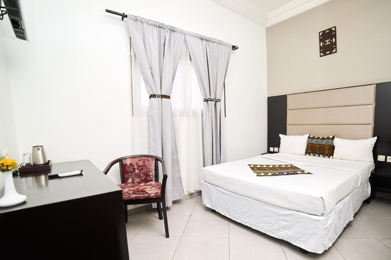 Dunia Hotel Bamako Centre Exteriör bild