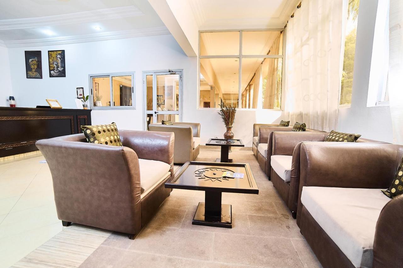 Dunia Hotel Bamako Centre Exteriör bild